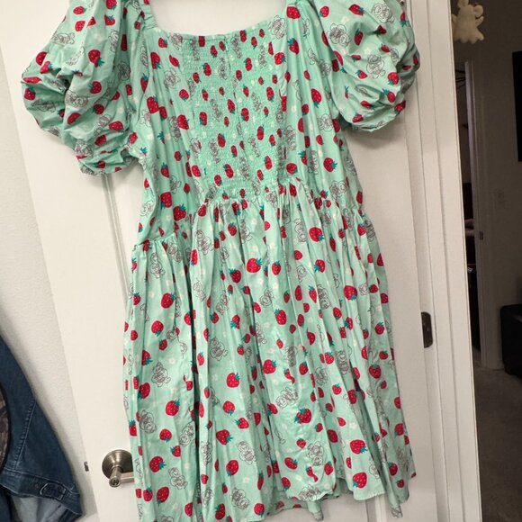 Disney Pixar Lotso Strawberries 🍓 Dress for Woman – Toy Story 3 Size 3X - Picture 4 of 4